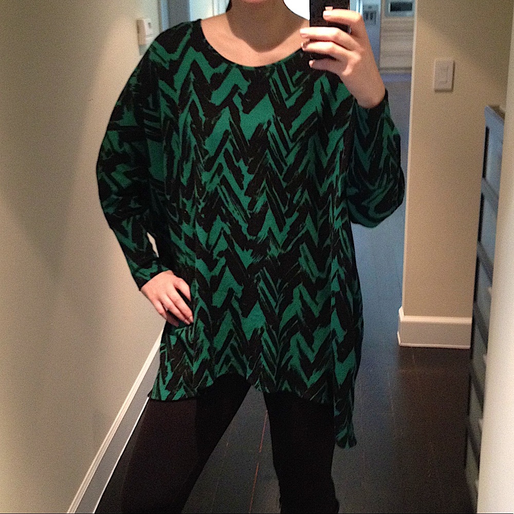 Rachel Pally Green and Black Slouchy Sweater